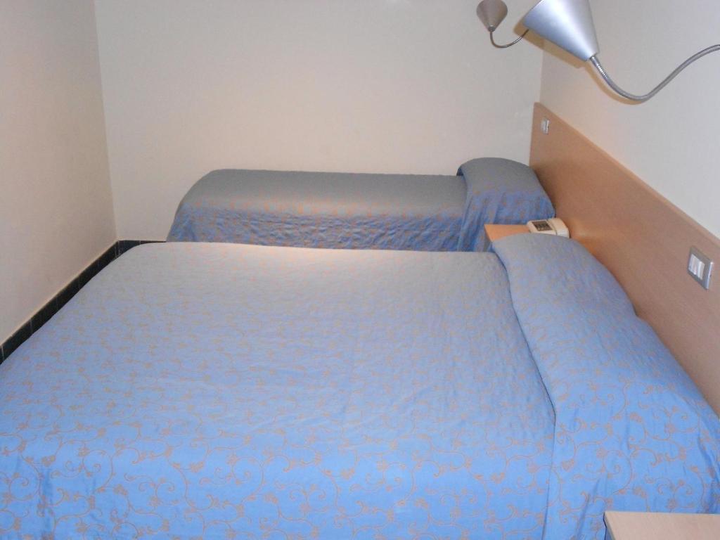 Hotel Tenda Rossa マリーナ・ディ・カッラーラ 部屋 写真